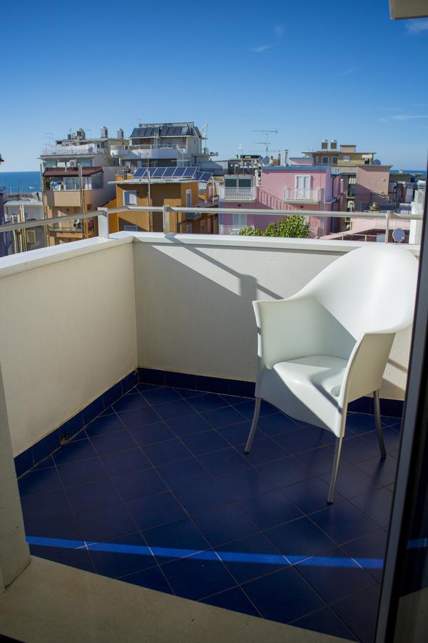 Residence Adriatico Gabicce Mare Esterno foto